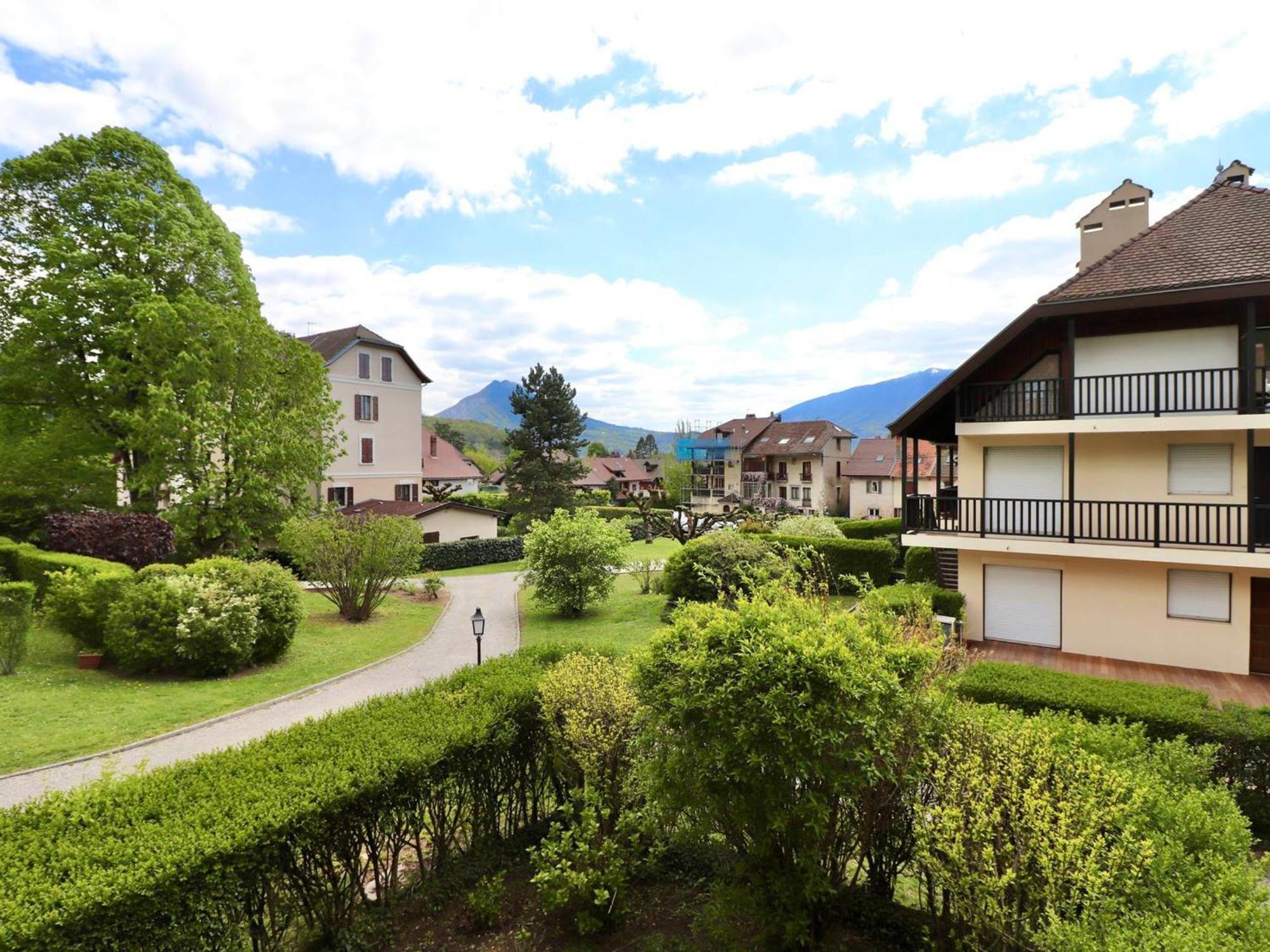 Appartement 3* Avec Balcon, Piscine Et Lac A Proximite, Activites Diverses - Fr-1-432-4 Annecy Luaran gambar